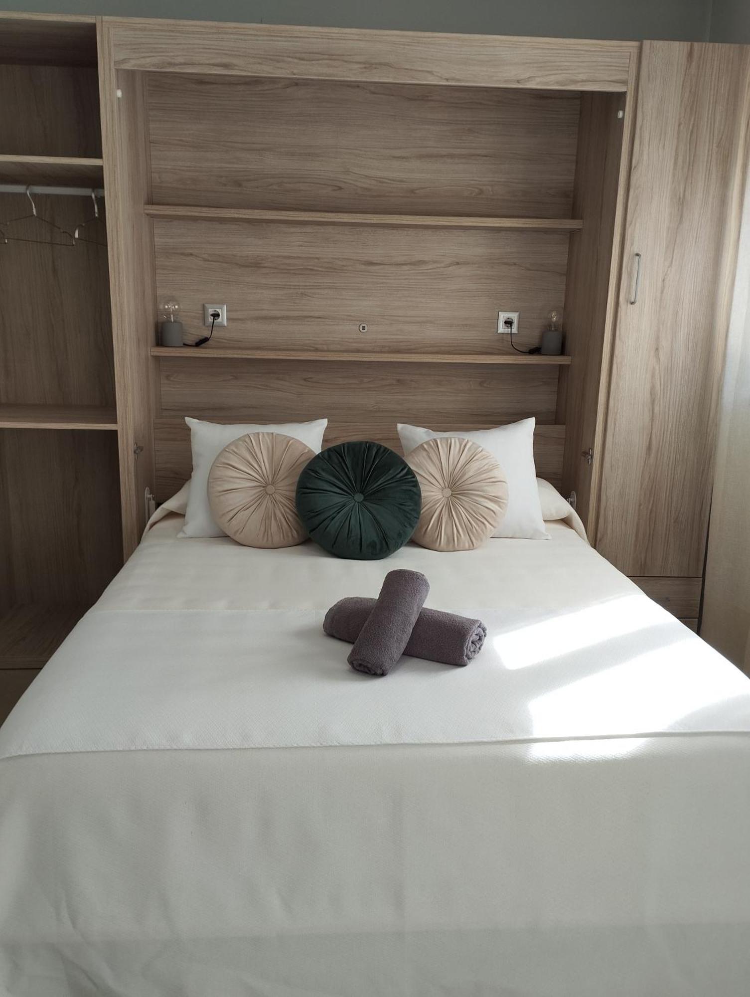 Apartamento La Fuente 27 托马雷斯 外观 照片